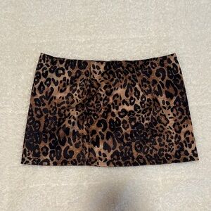 Cider Leopard Print Mini Skirt, Size L